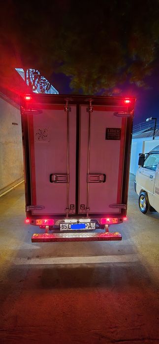 Labo furgon sotiladi