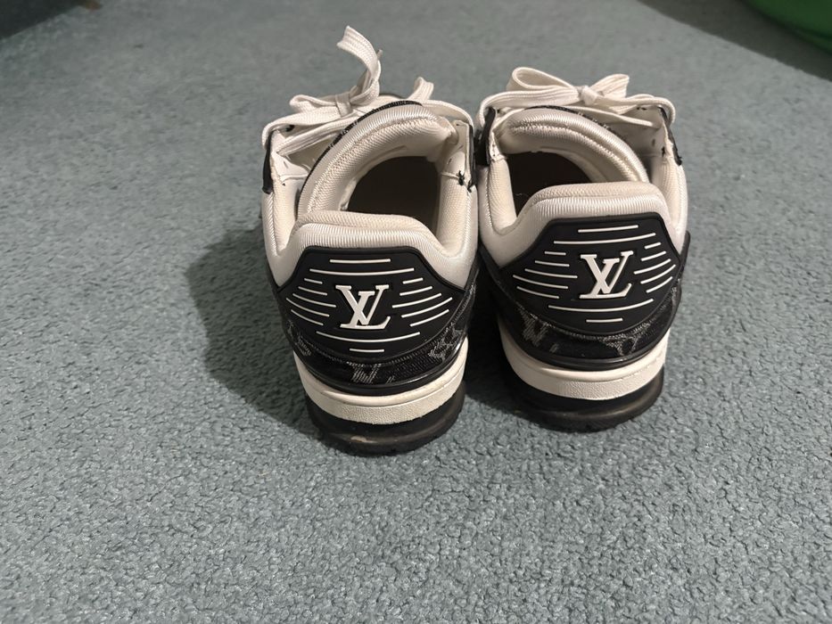 Louis vuitton trainers
