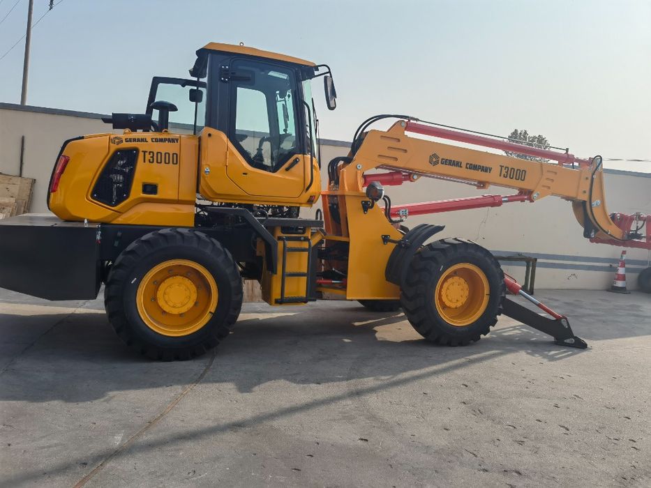 Телескопический погрузчик