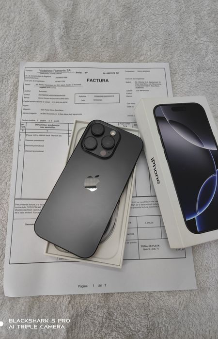 Vând iPhone 16 Pro 128GB Black Titanium  10/10 100%