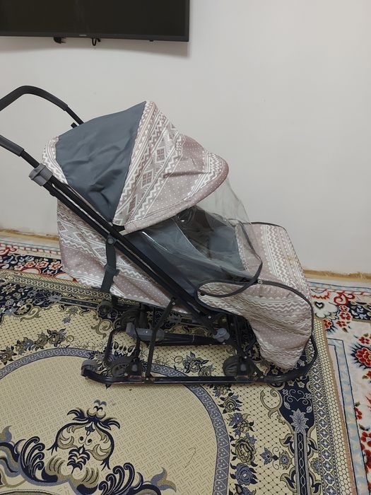 Продам санки коляску