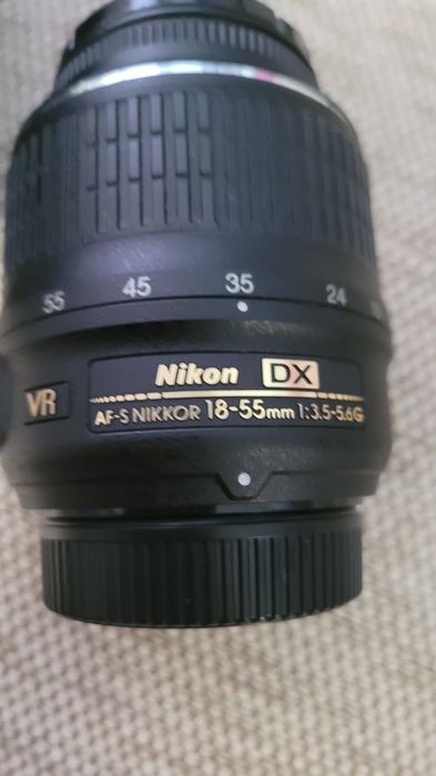 De vanzare Nikon D 3000