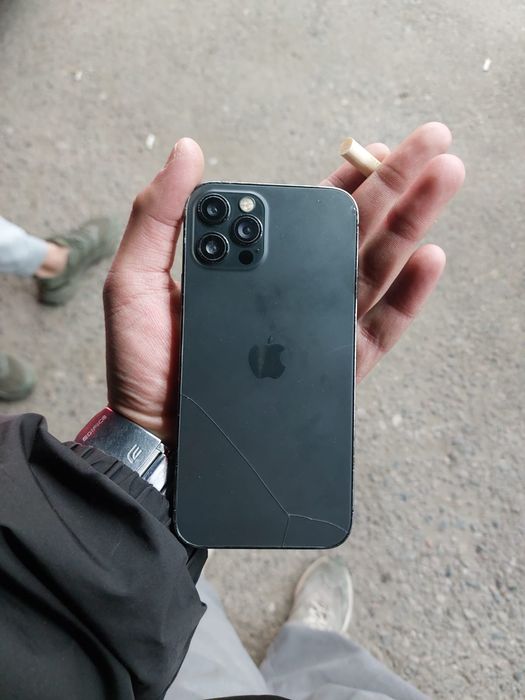 Iphone 12 pro 100% акб