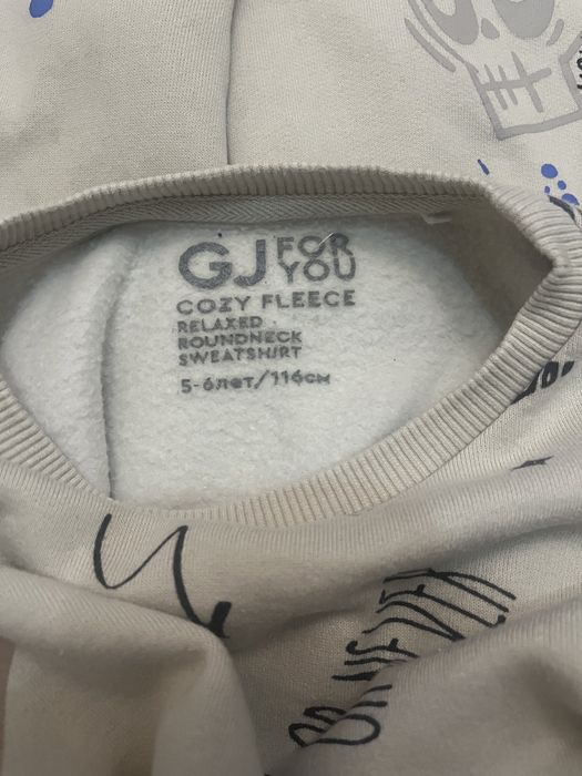 Продам костюм на флисе 116 см