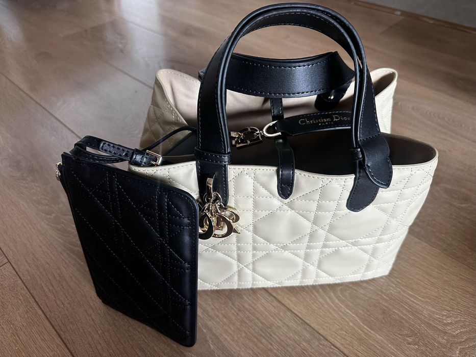 Geanta Dior medie + Pouch NOI