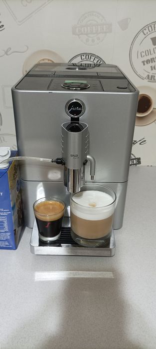 Espressor aparat cafea expresor JURA