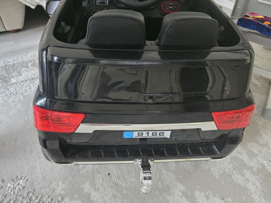 Продам детский автомобиль