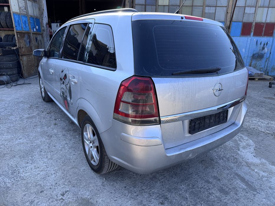Opel Zafira B 1.7DTJ 110кс 2009г На Части