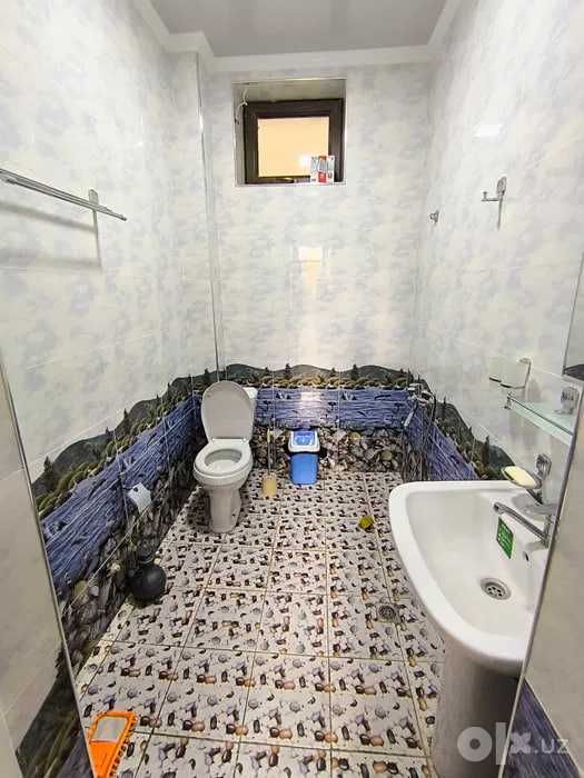 id:NHA26020 Beruniy metro yonida hovli ijaraga beriladi.