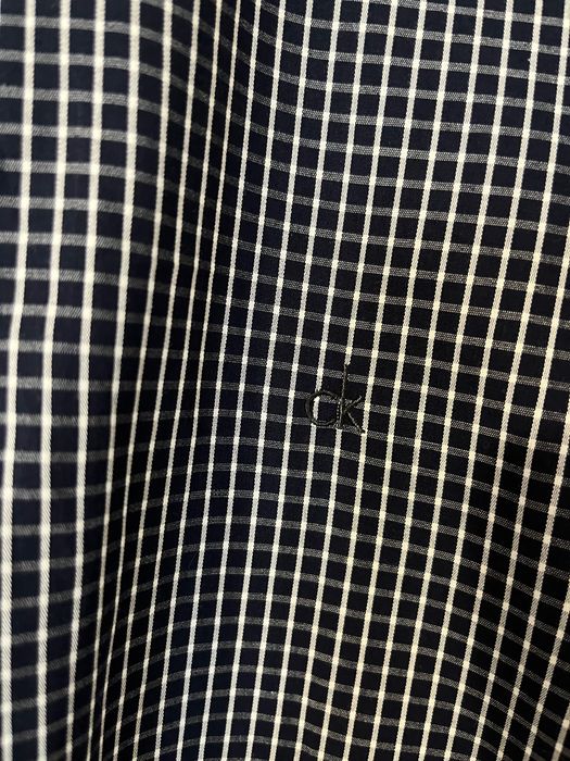 Риза на марката Calvin Klein