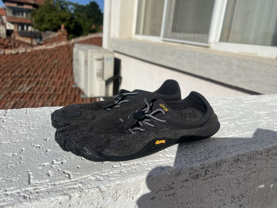 Боси Обувки Vibram Five Finger 38.5