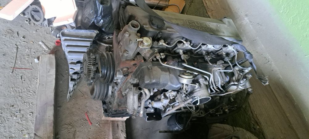 Продам двигатель 4HF1