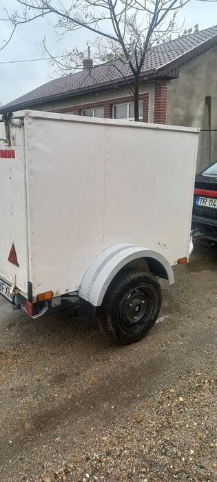 Vând Remorcă Furgon 750kg Omologată Acte la zi Fiscal 1000€ Tel 0733345270 / 0723950144