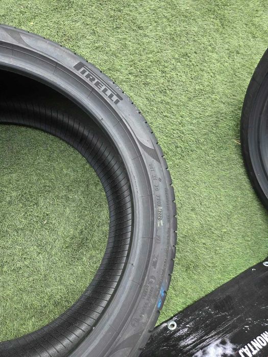 275 35 21 pirelli runflat