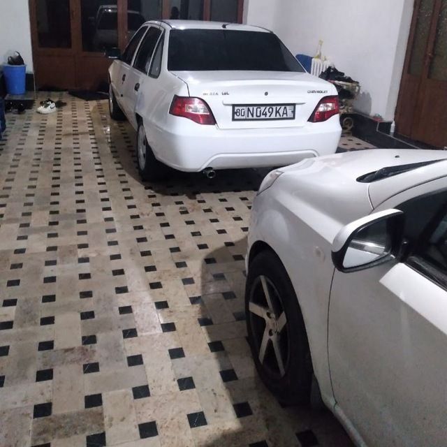 Nexia 2 lux kansaner