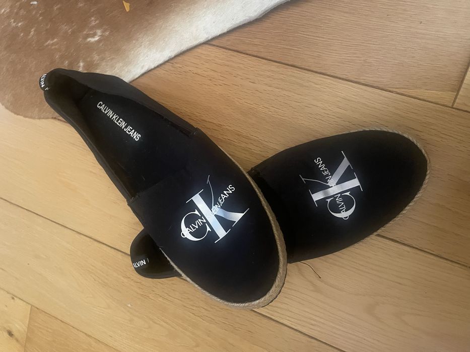 Дамски еспадрили Calvin Klein-40 номер