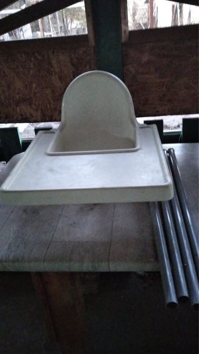 Столик для кормления