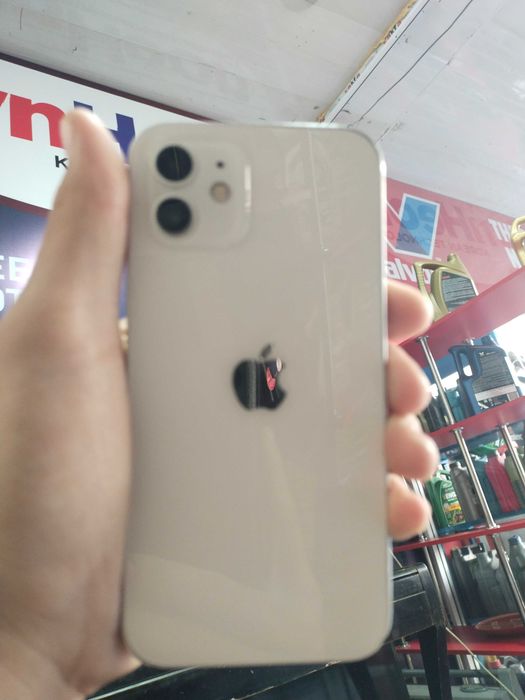 iPhone 12 128gb srocna