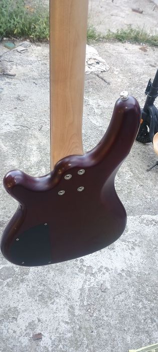 Chitara electrica bass cu amplificator