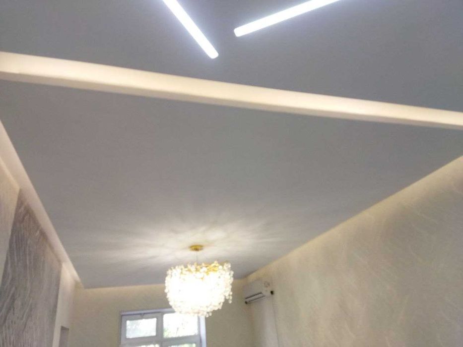 Демонтаж старых окон и дверей-отделка.