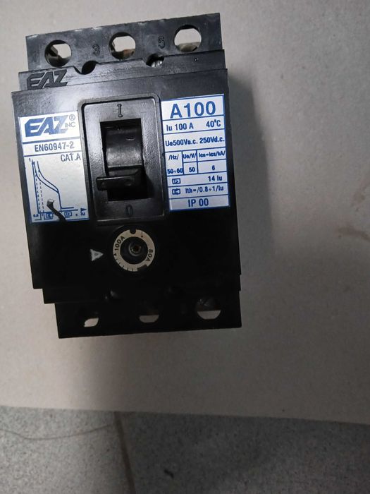 Автоматичен прекъсвач EAZ-A-100