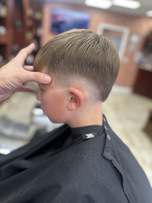 Frizer la domiciliu clientului