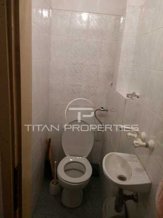 Продава се Тристаен апартамент в Пловдив, Кършияка - 90 кв.м за 1556 €/кв.м - Снимка #4