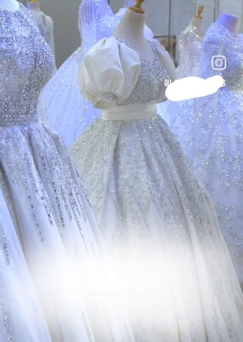 Kelin ko'ylakla tez va arzon sotiladi