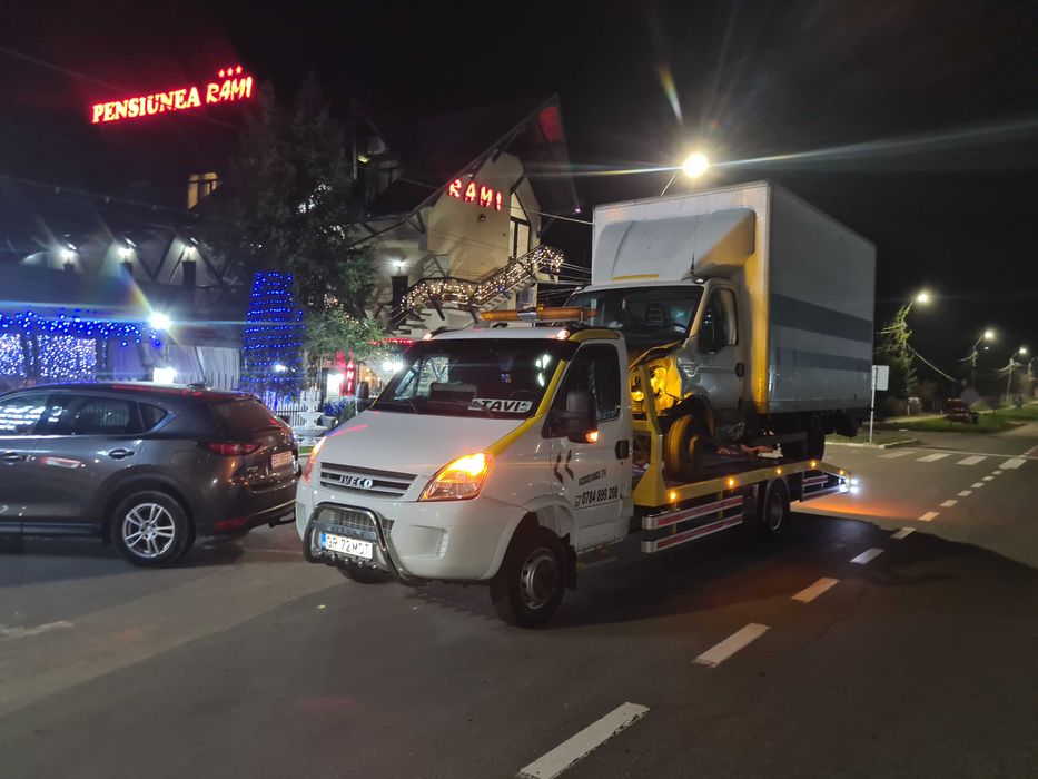 Tractari auto Transport utilaje tractor u650