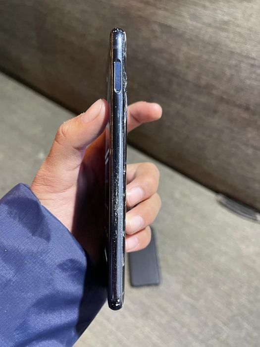 Самсунг с10е. Г.Уральск