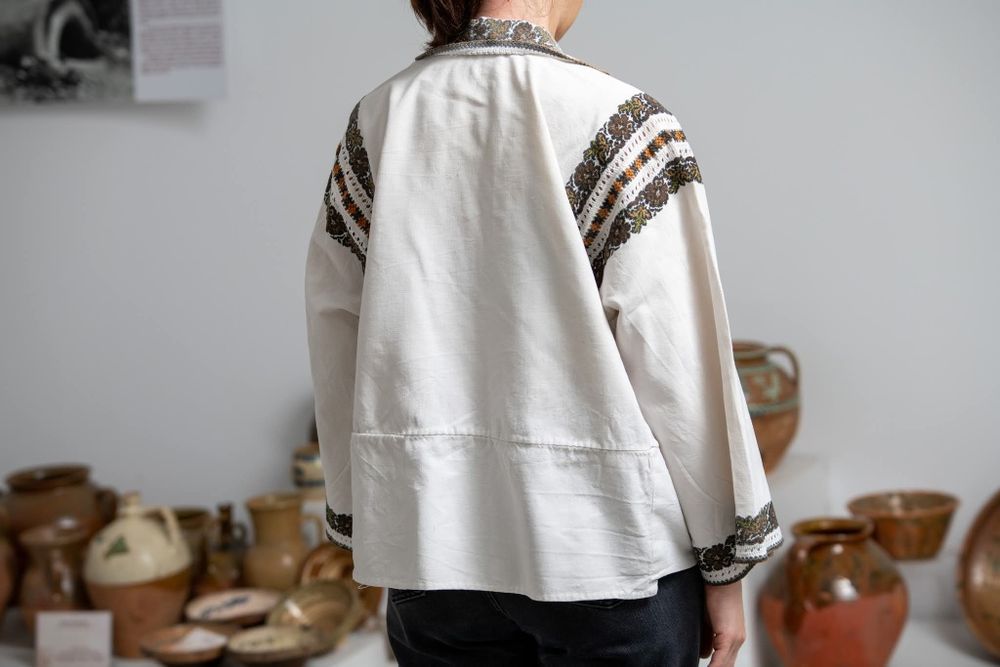 Cămașă populară/traditional/cusut manual/ie /Bucovina