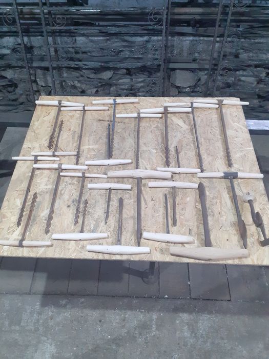 Burghie/sfredel vechi manuale-25 buc.