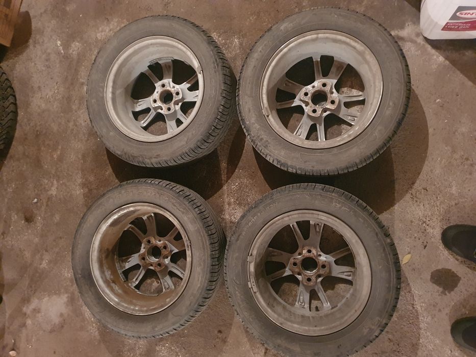 Продам комплект колёс