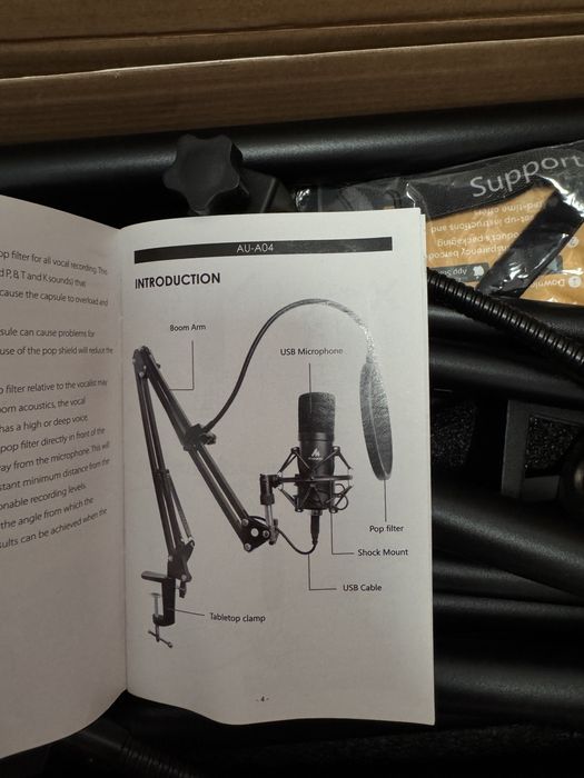 - Kit Microfon Podcasting Maono AU-A04