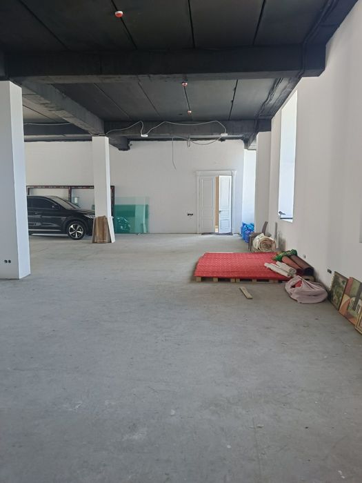 Сдаётся в аренду 24 000 м² склад.