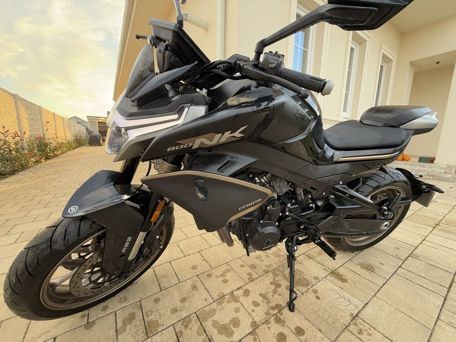 Cf moto 800 NK..