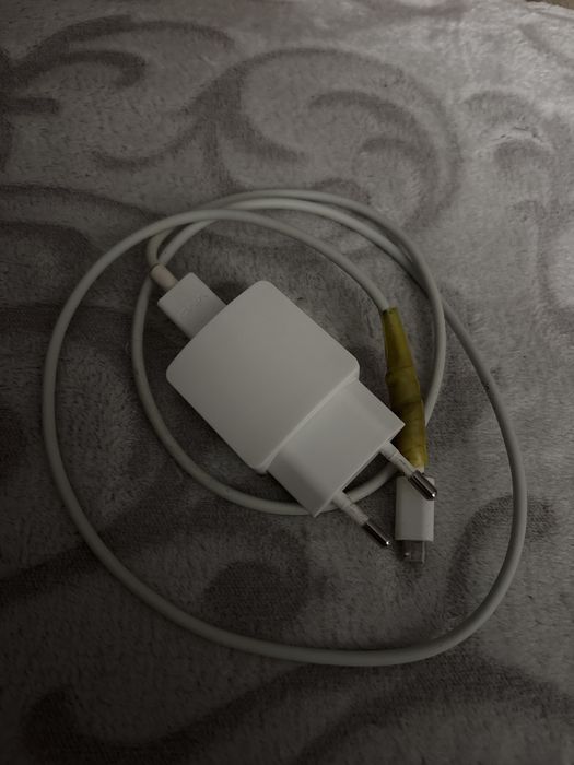 Продам планшет HUAWEI