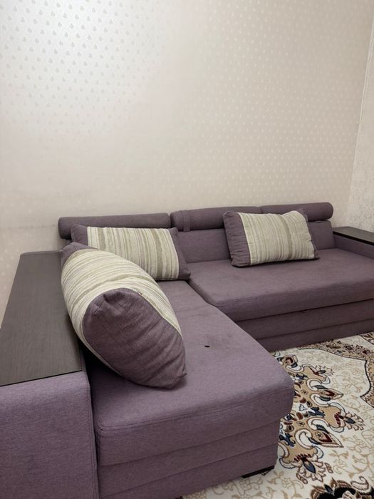 Стирка , диван , телевизор , спальня