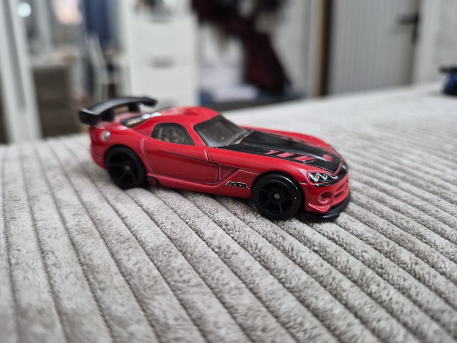 Модельки hotwheels