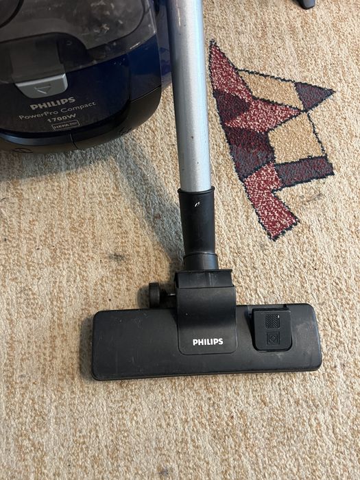 Пылесос  PHILIPS