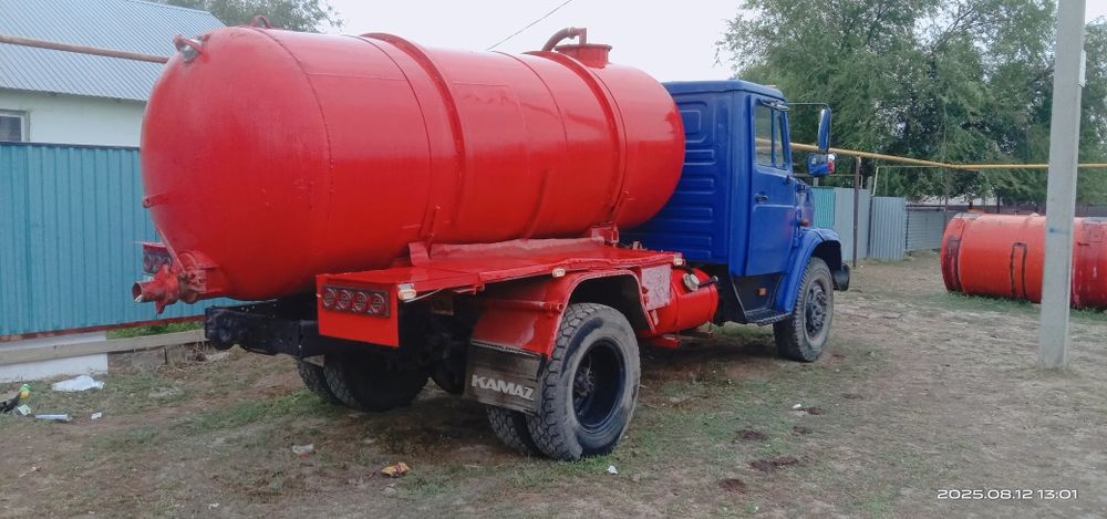 Продам ЗИЛ Ассенизатор 7 кубов 2007 года