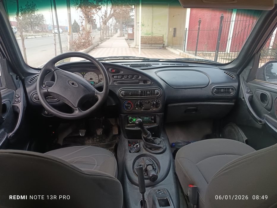 Chevrolet niva 2006