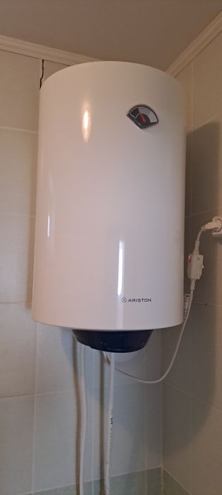 Продам водонагреватель
