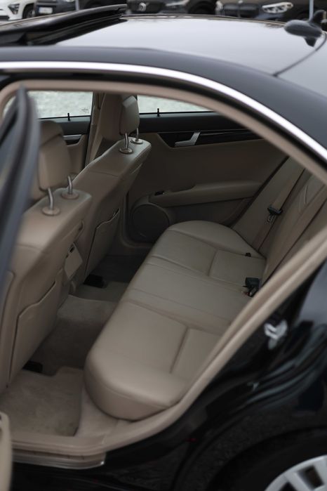 Mercedes-Benz C300 4MATIC AMG Газ/Бензин