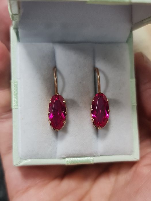 Золотые серьги с рубином 583 пробы