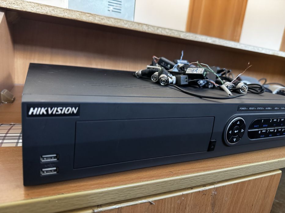 Nikvision регистратор +камеры рабочий