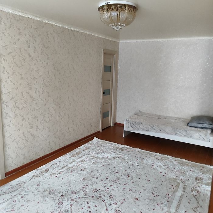 Сдам посуточно квартиру на площади