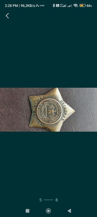 Insigne și medalioane vintage