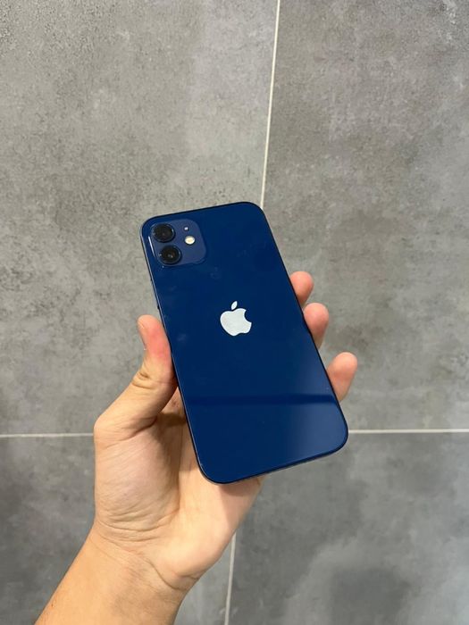 iPhone 12, 64 GB срочно