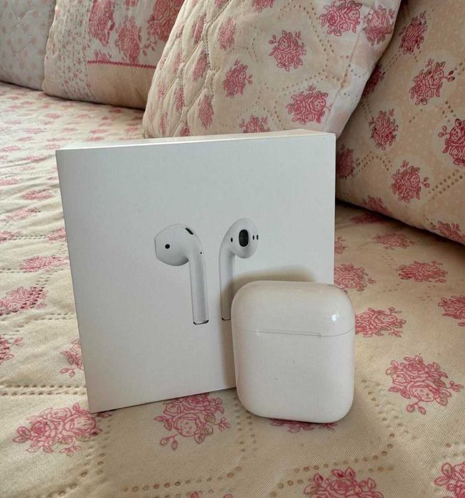 AirPods (2-ро поколение)